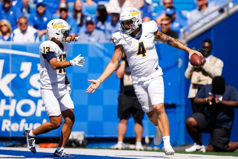 Akron Zips vs Toledo Rockets Picks and Prediction