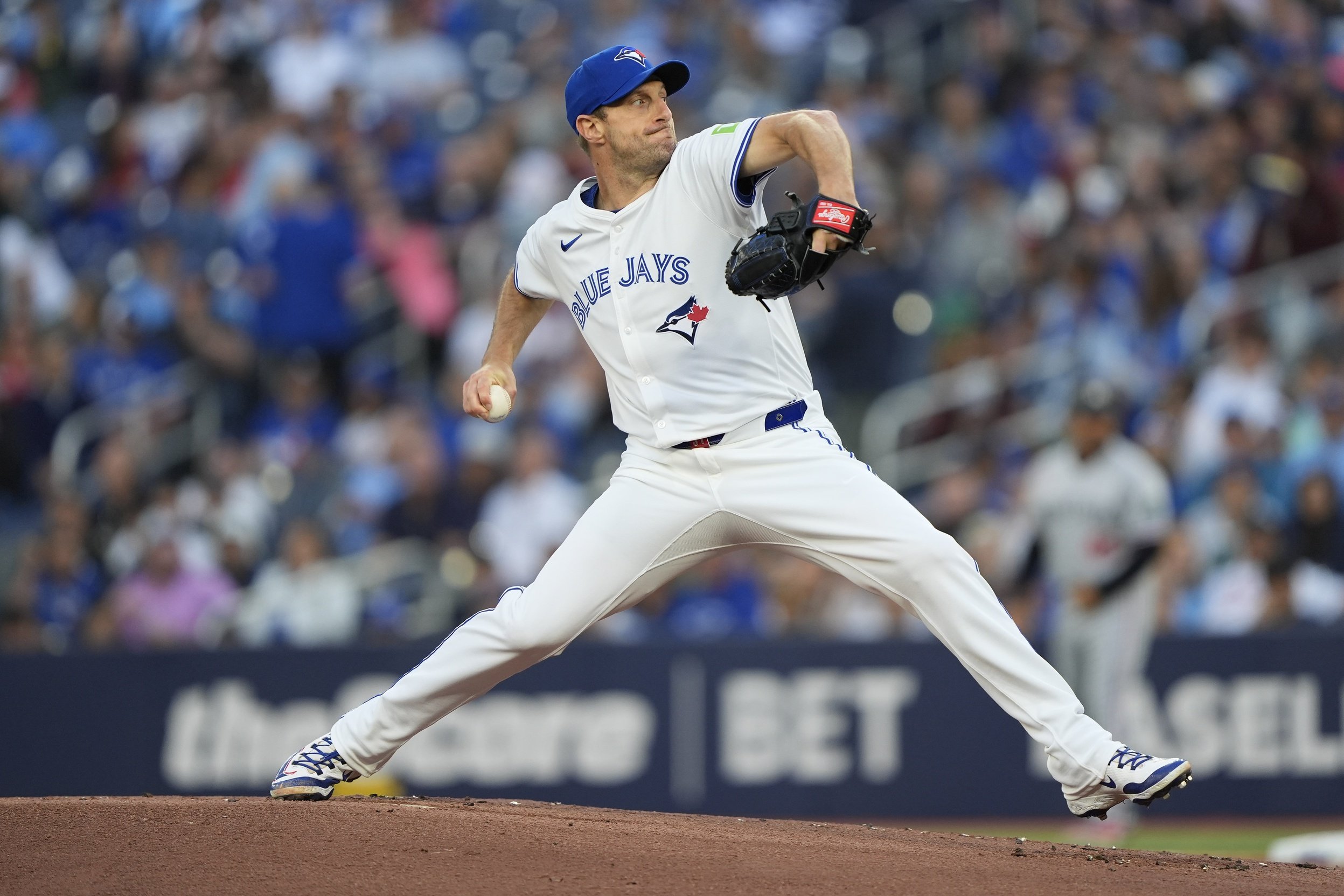 Cleveland Guardians vs Toronto Blue Jays Picks, Prediction, Odds, and Line Movement for Friday April 24 2026