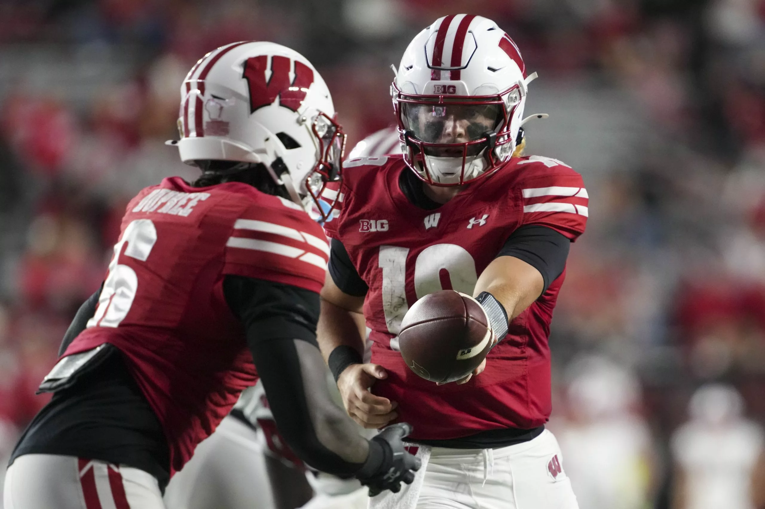 Wisconsin vs Middle Tennessee Picks and Prediction for Saturday, September 6, 2025