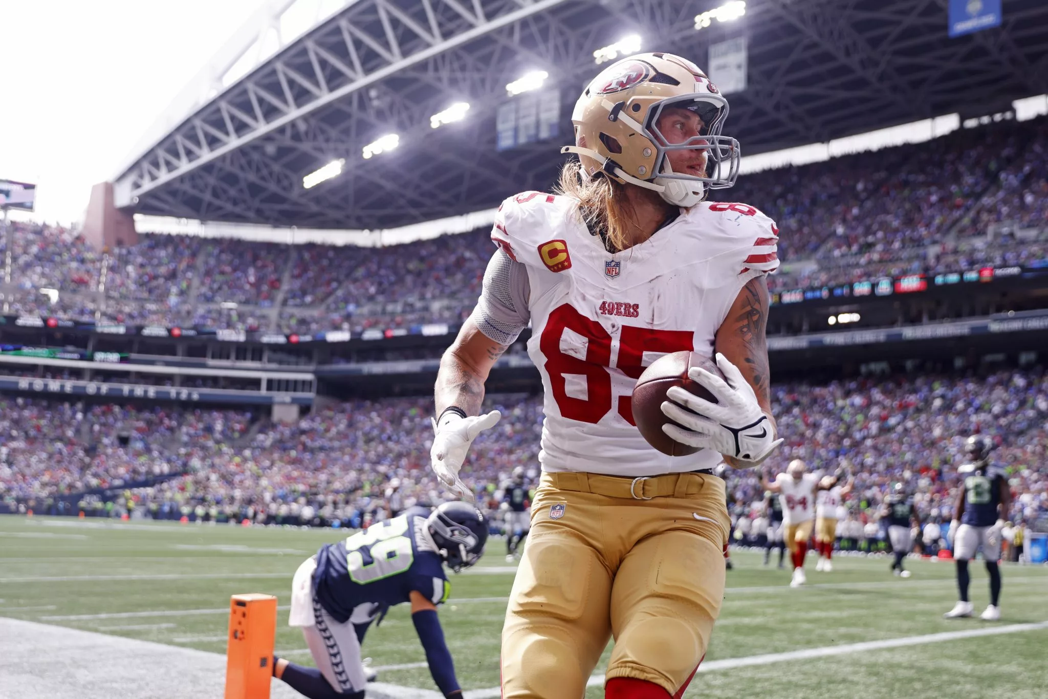 George Kittle looks to lead the Niners over the Jaguars