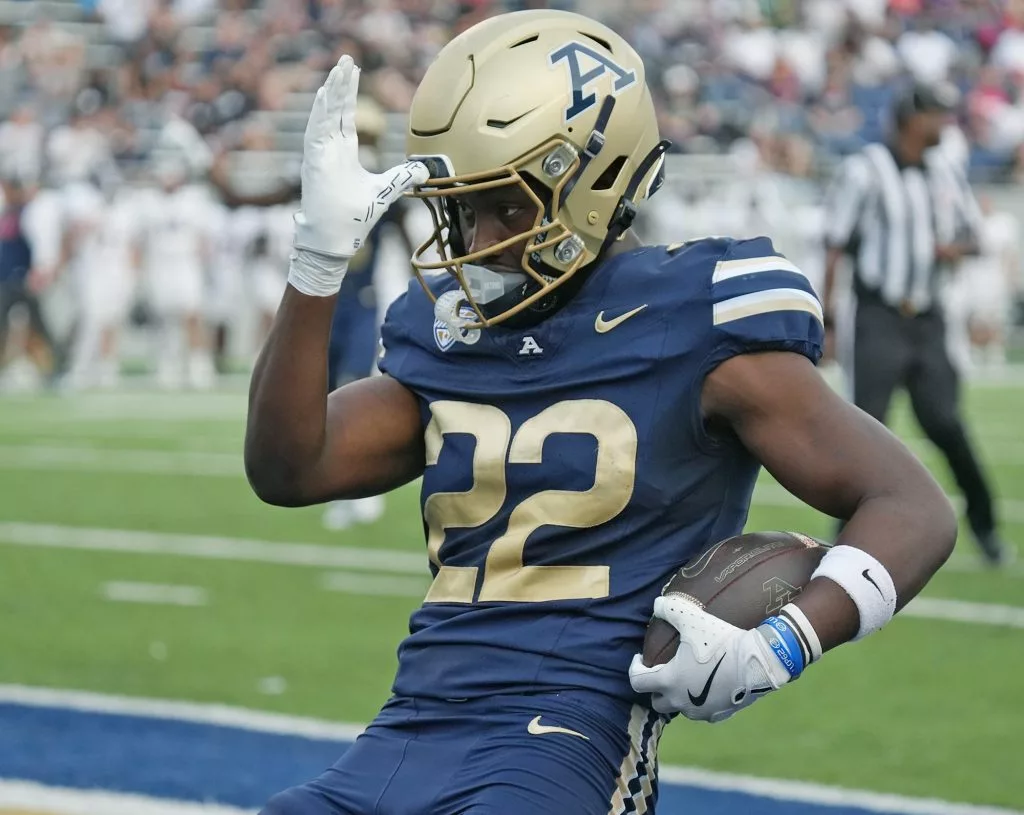 Jordan Gant looks to lead Akron over the Chippewas