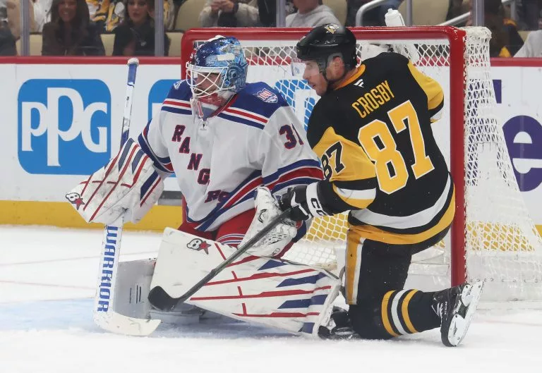 Igor Shesterkin looks to lead the Rangers over the Oilers