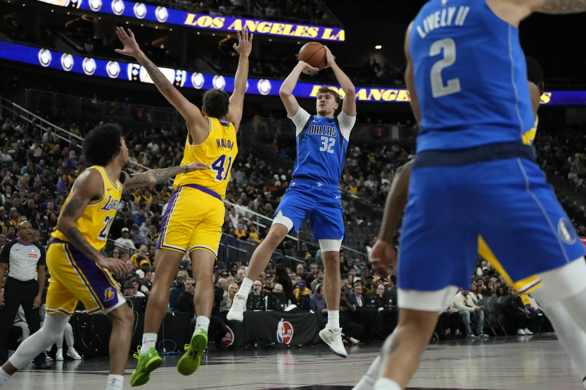 Cooper Flagg looks to lead the Mavericks over the Spurs