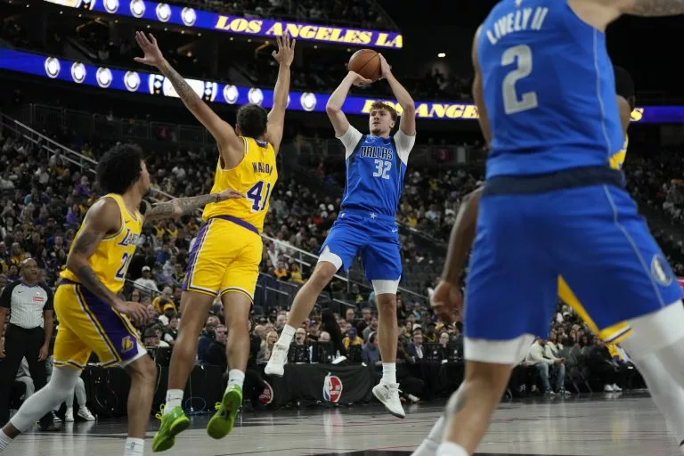 Cooper Flagg looks to lead the Mavericks over the Spurs