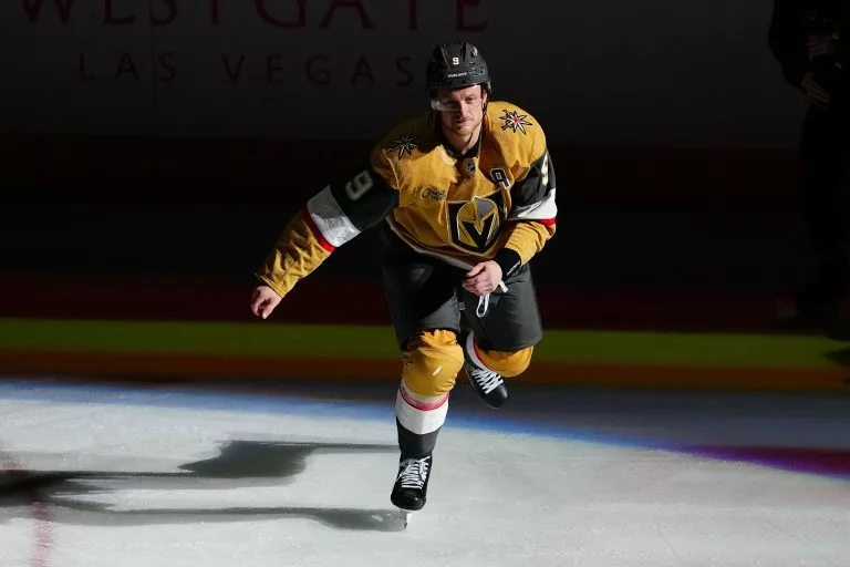 Jack Eichel looks to lead the Golden Knights over the Avalanche