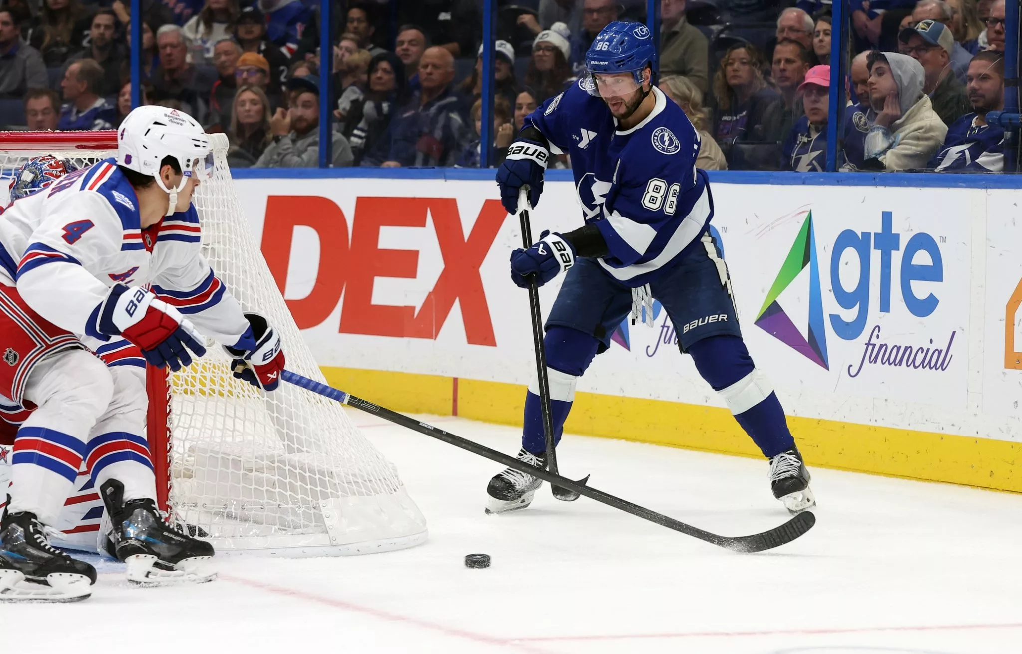 Vancouver Canucks vs Tampa Bay Lightning Picks and Prediction