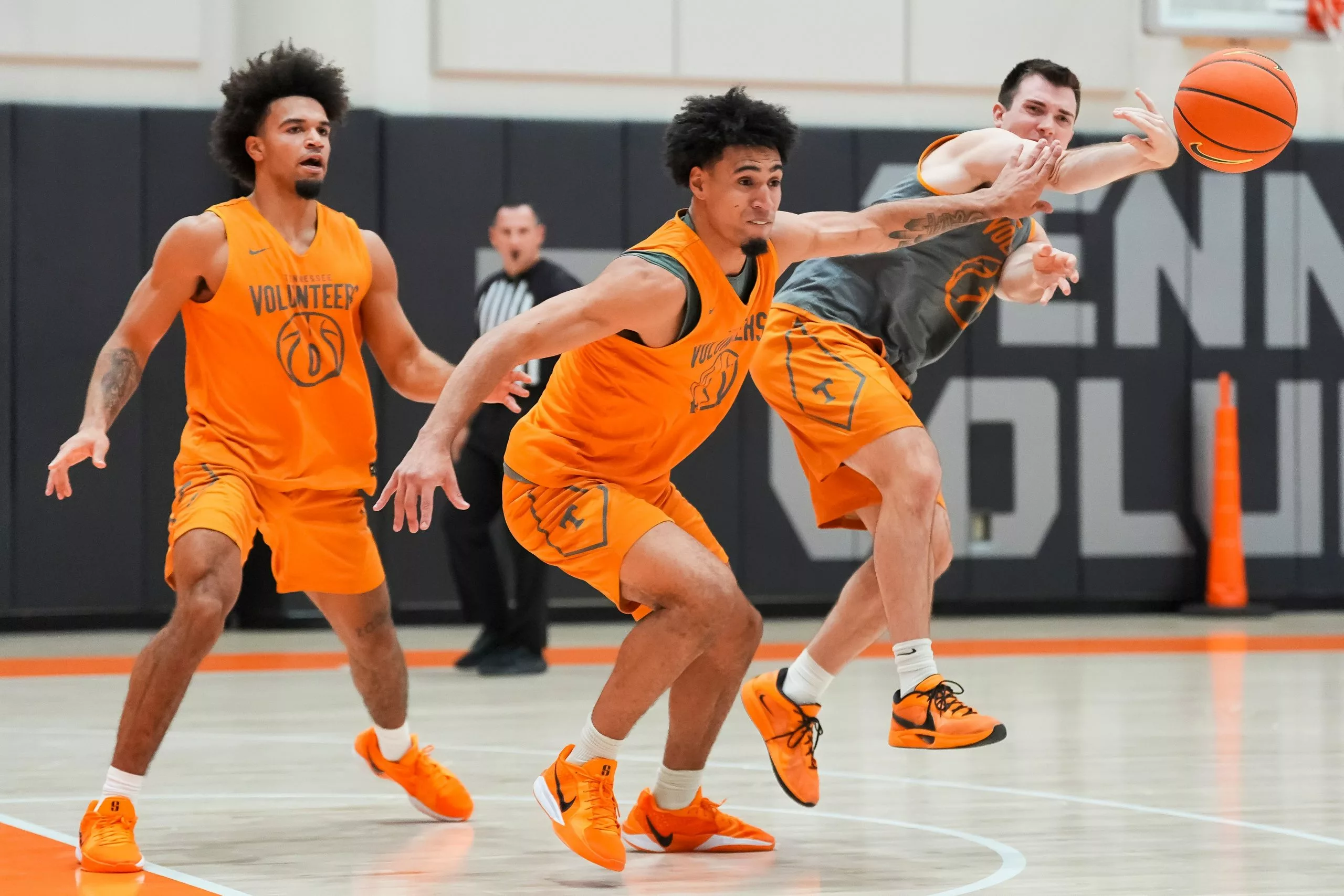 CBB Best Bets Today – Monday, November 3, 2025