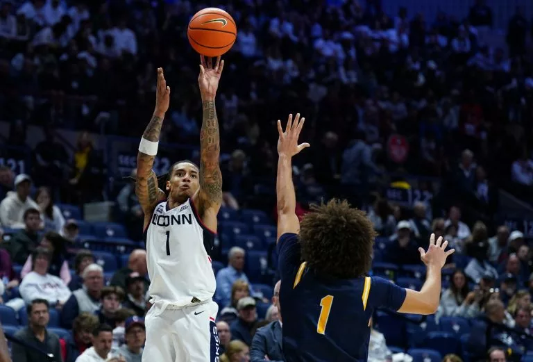 UConn vs Butler prediction