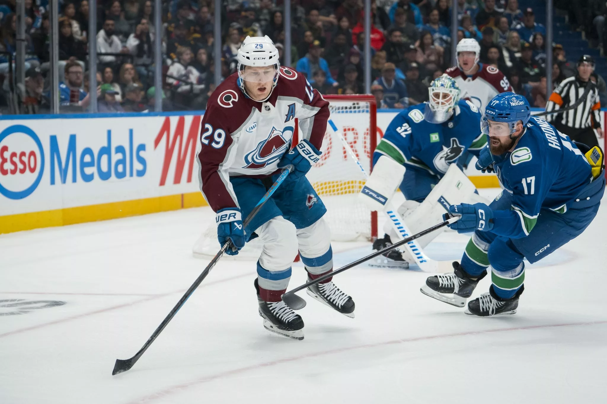 Avalanche vs Wild Game 4 prediction