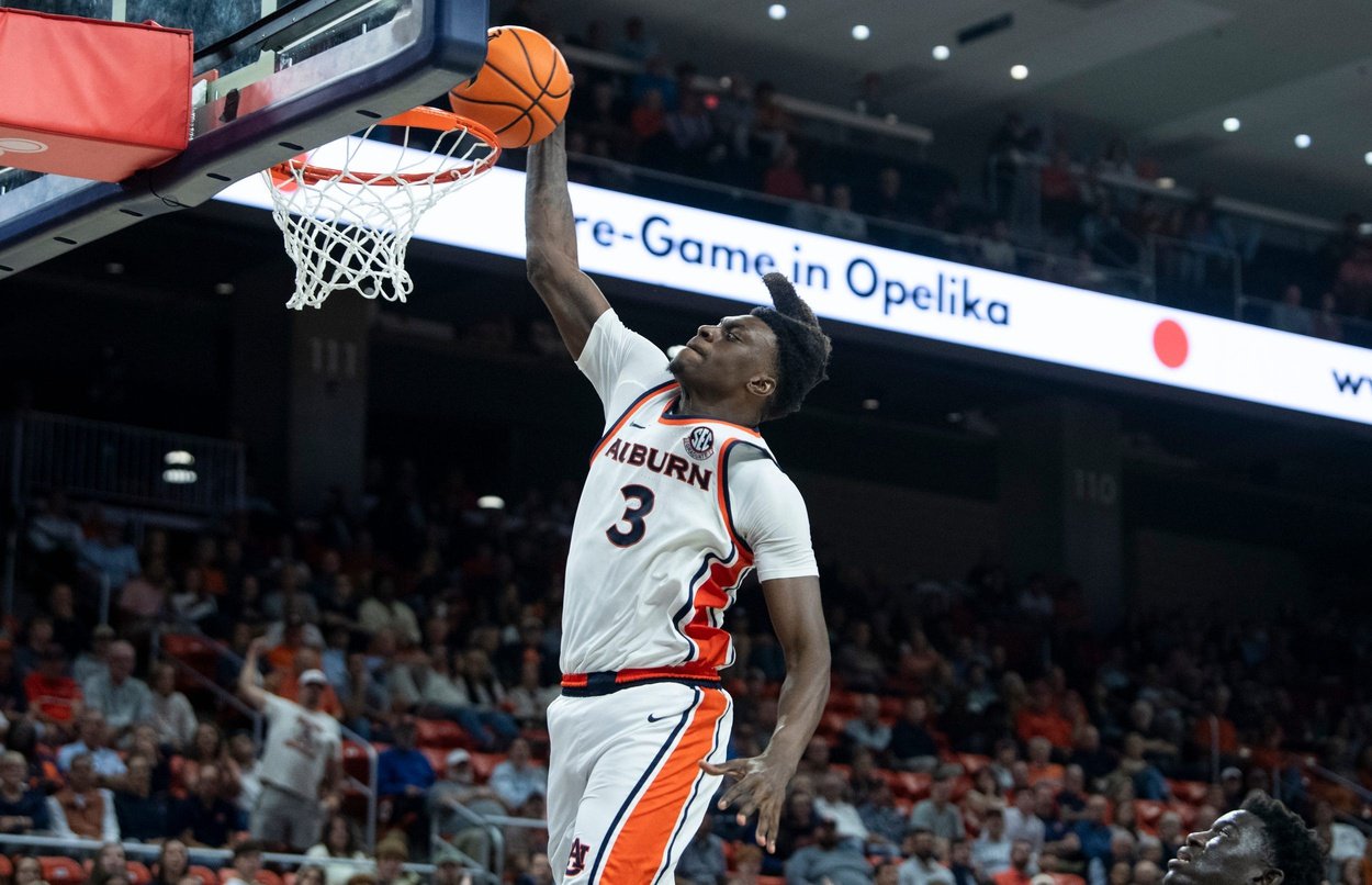 Oregon vs. Auburn, Picks, Odds, Prediction, Monday, November 24, 2025