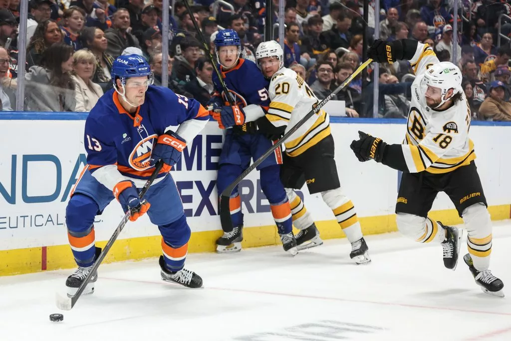 Mathew Barzal looks to lead the Islanders over the Flyers