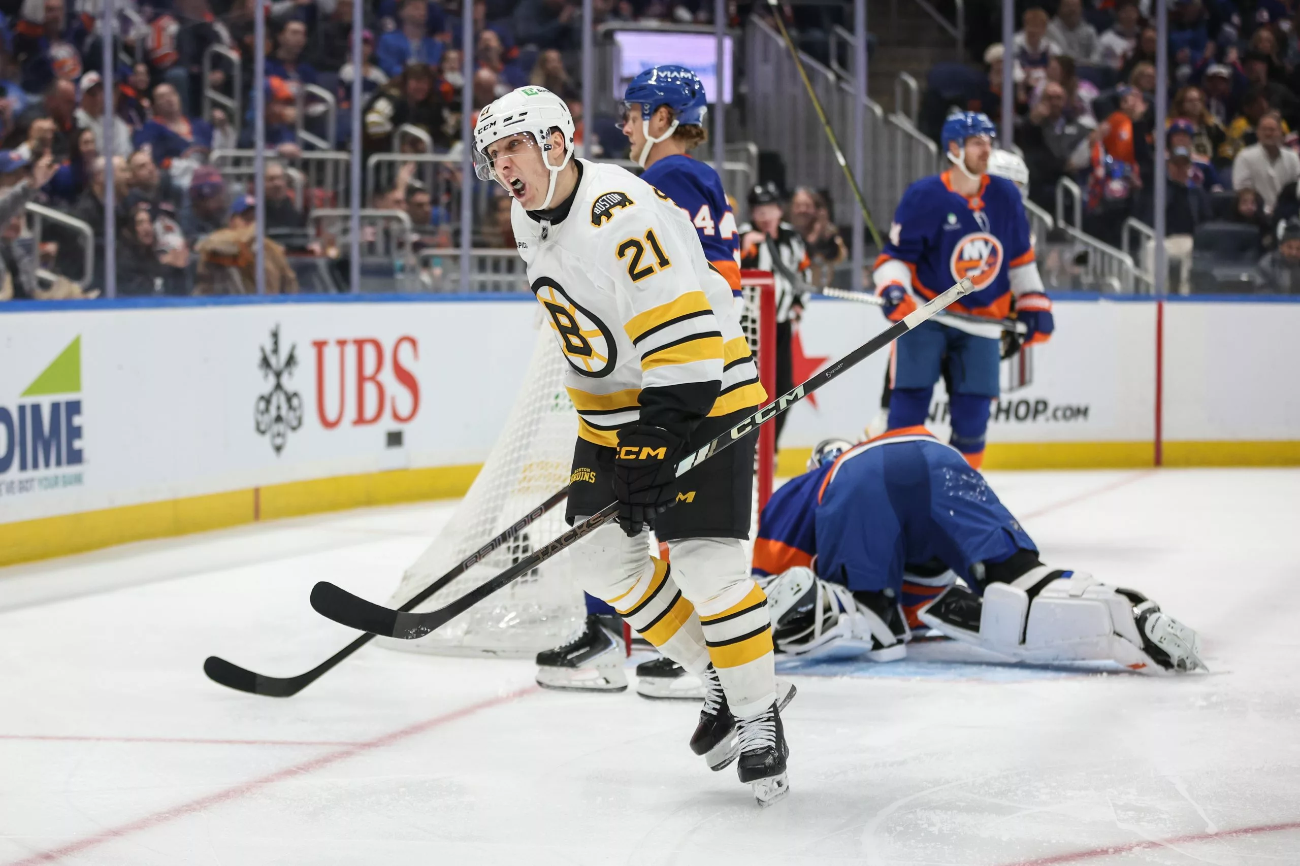 St. Louis Blues vs Boston Bruins Prediction and Picks - December 4, 2025