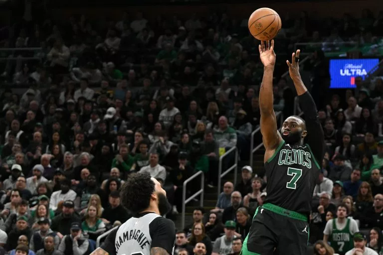 Jaylen Brown looks to lead the Celtics over the Pacers
