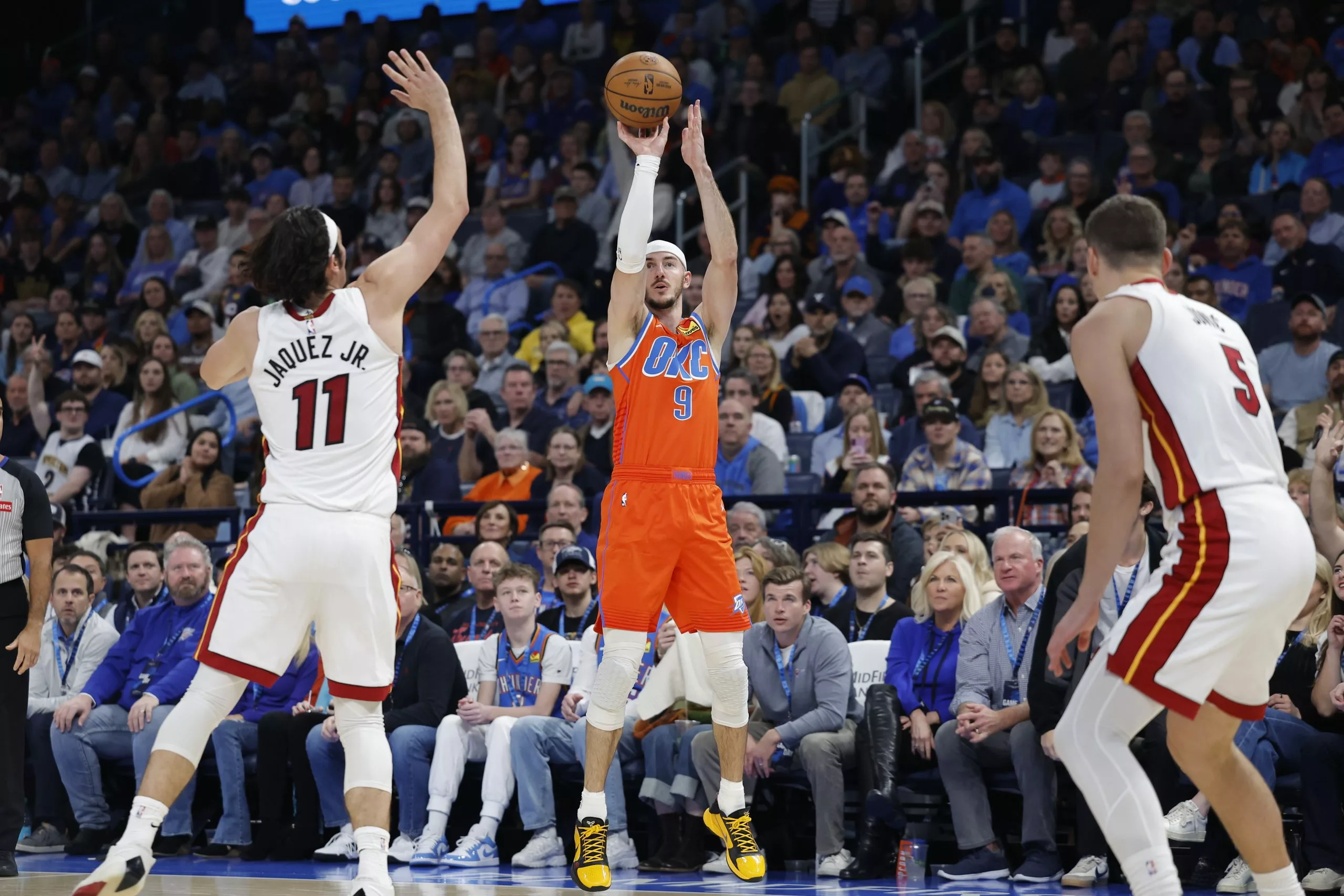 Oklahoma City Thunder vs Los Angeles Lakers Picks, Prediction and Odds Game 4
