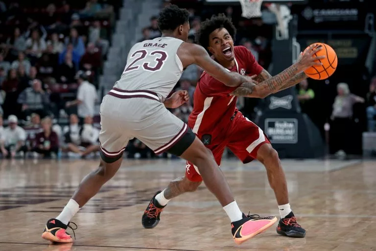 FanDuel Promo Code: Bet $5 on NBA, NHL, CBB & More, Get $200 in Bonus Bets if You Win