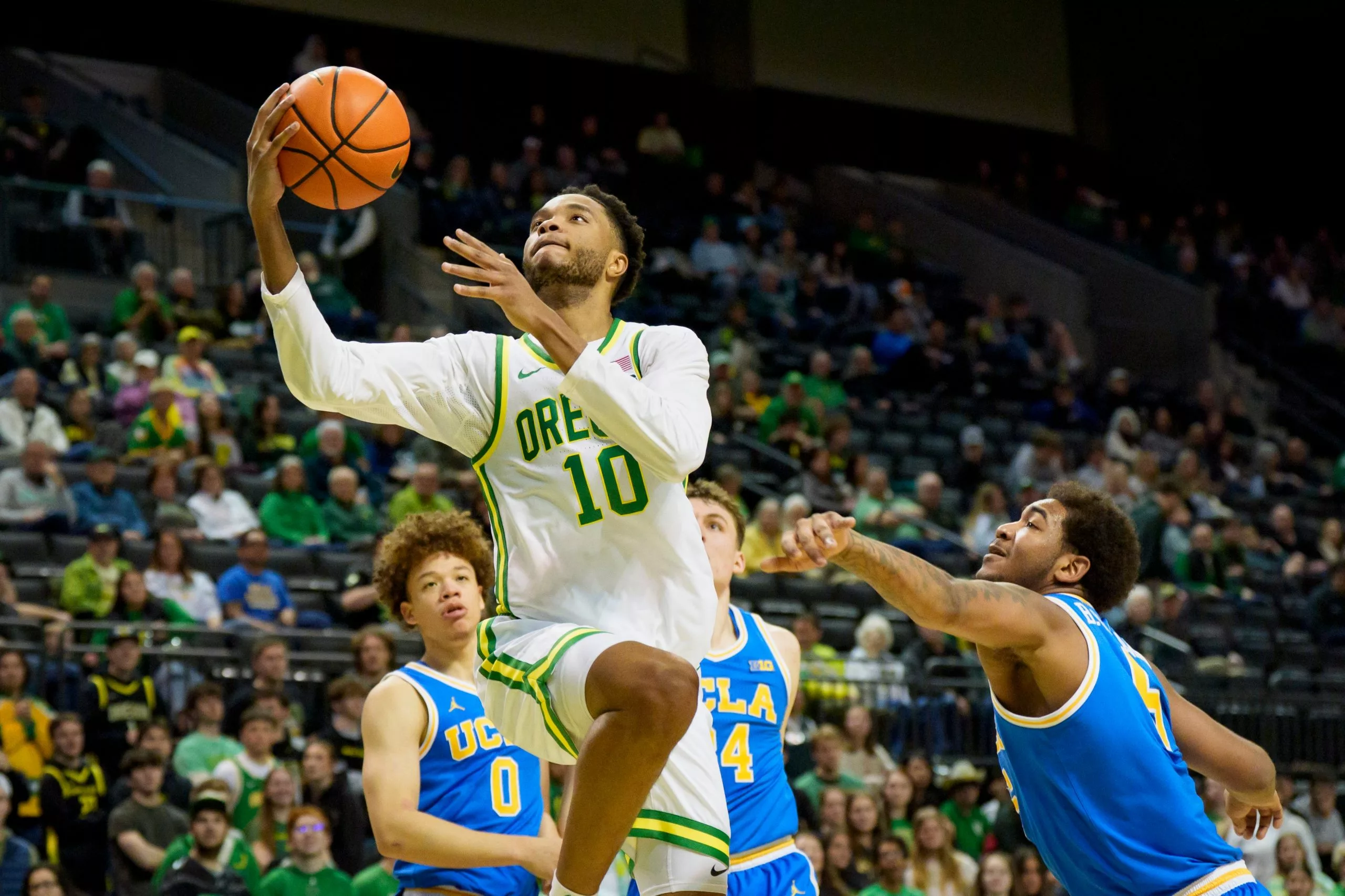 Iowa Hawkeyes vs Oregon Ducks Picks, Prediction, Odds, and Line Movement for Sunday February 1 2026