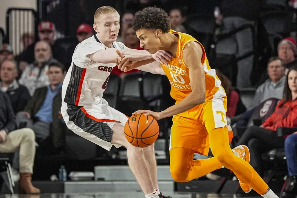 Nate Ament looks to lead the Vols over the Rebels