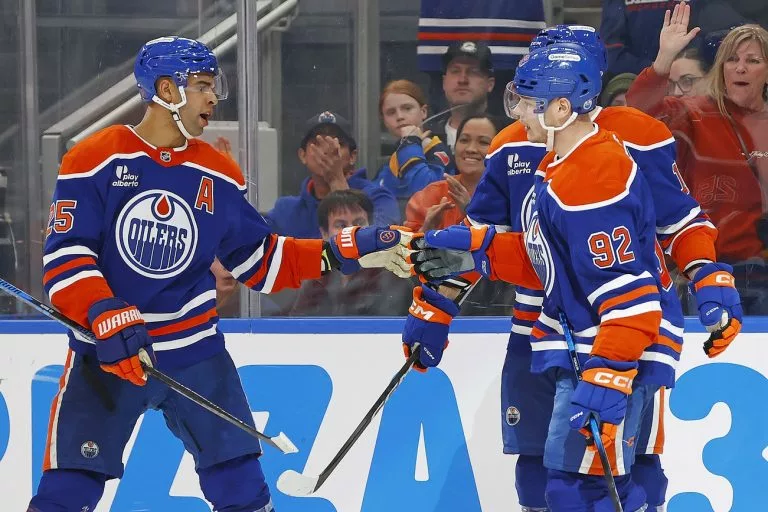 Vegas Golden Knights vs Edmonton Oilers Picks and Prediction for Saturday, April 4, 2026
