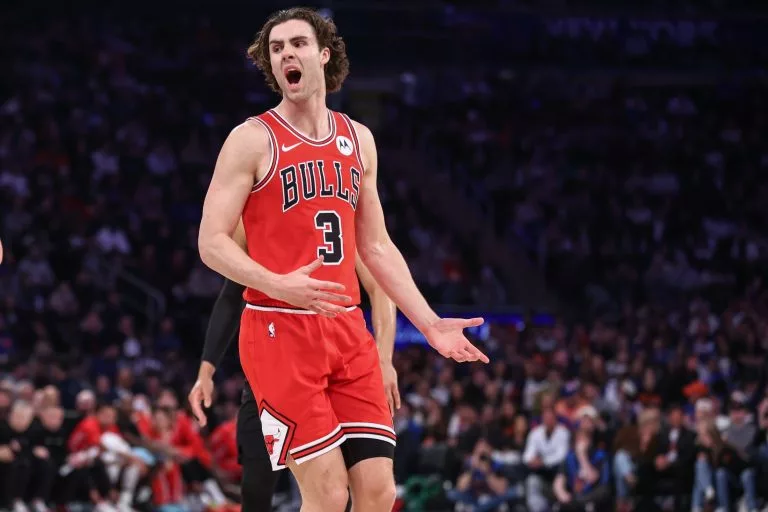 Phoenix Suns vs Chicago Bulls Picks and Prediction for Sunday April 5 2026