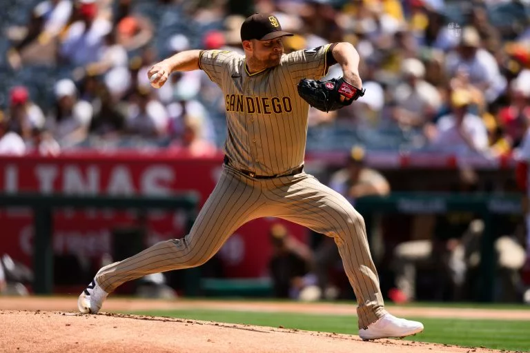 Michael King looks to lead the Padres over the White Sox