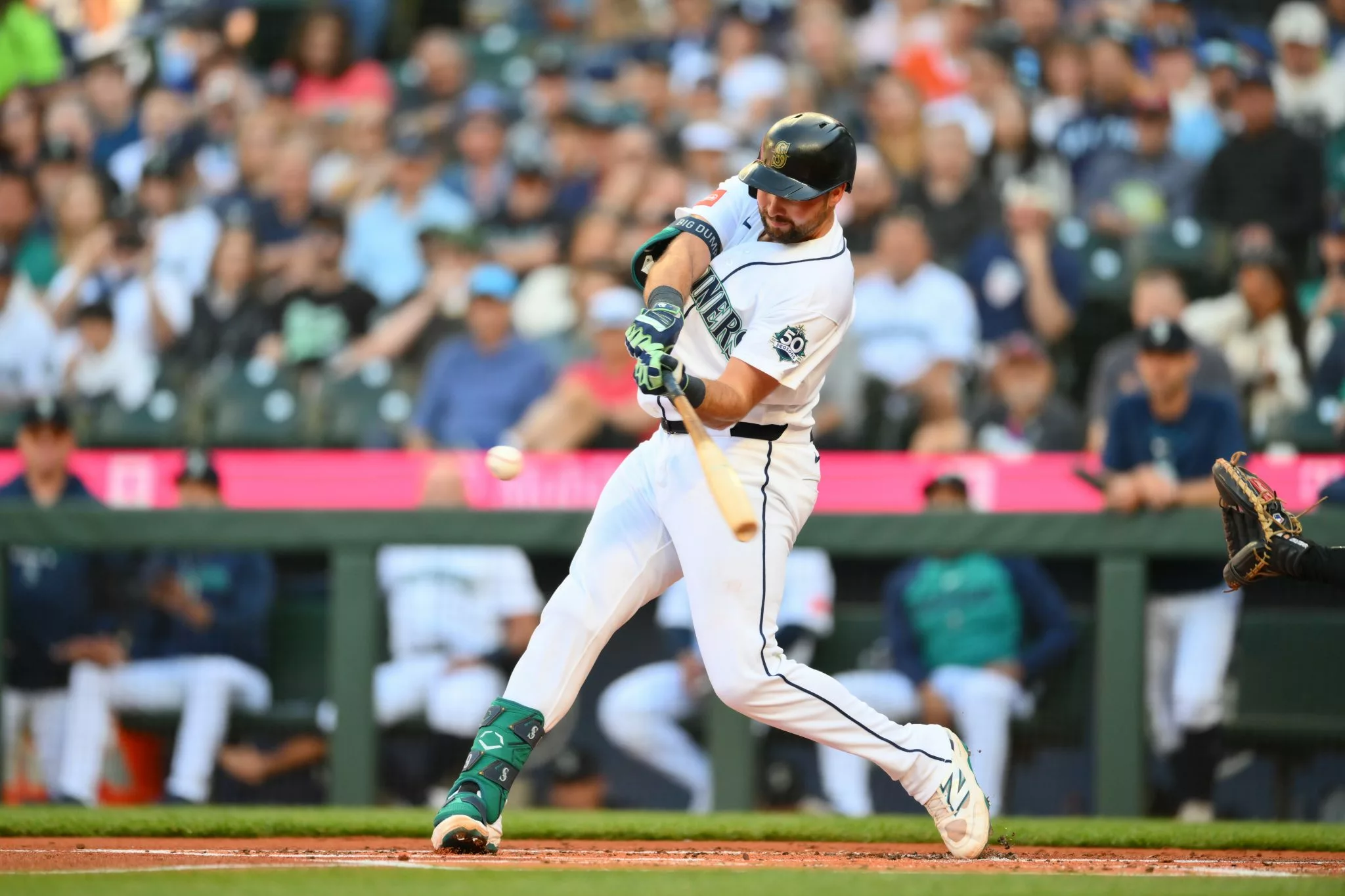 Cal Raleigh looks to lead the Mariners over the Red Sox