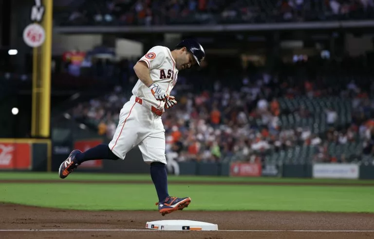 Jose Altuve One Hit From 2,500 vs. Phillies | Kalshi Live Odds